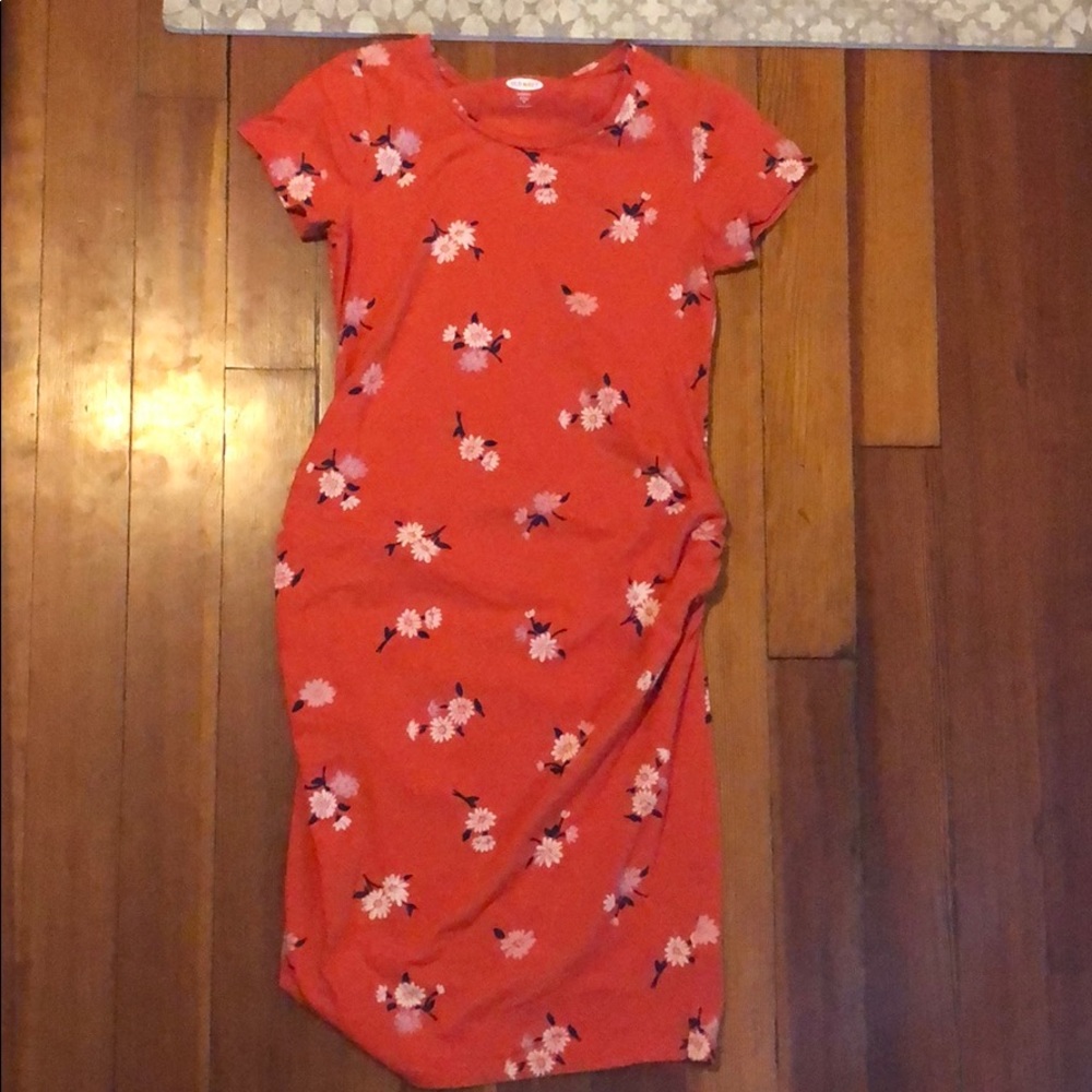 Old Navy Maternity bodycon dress